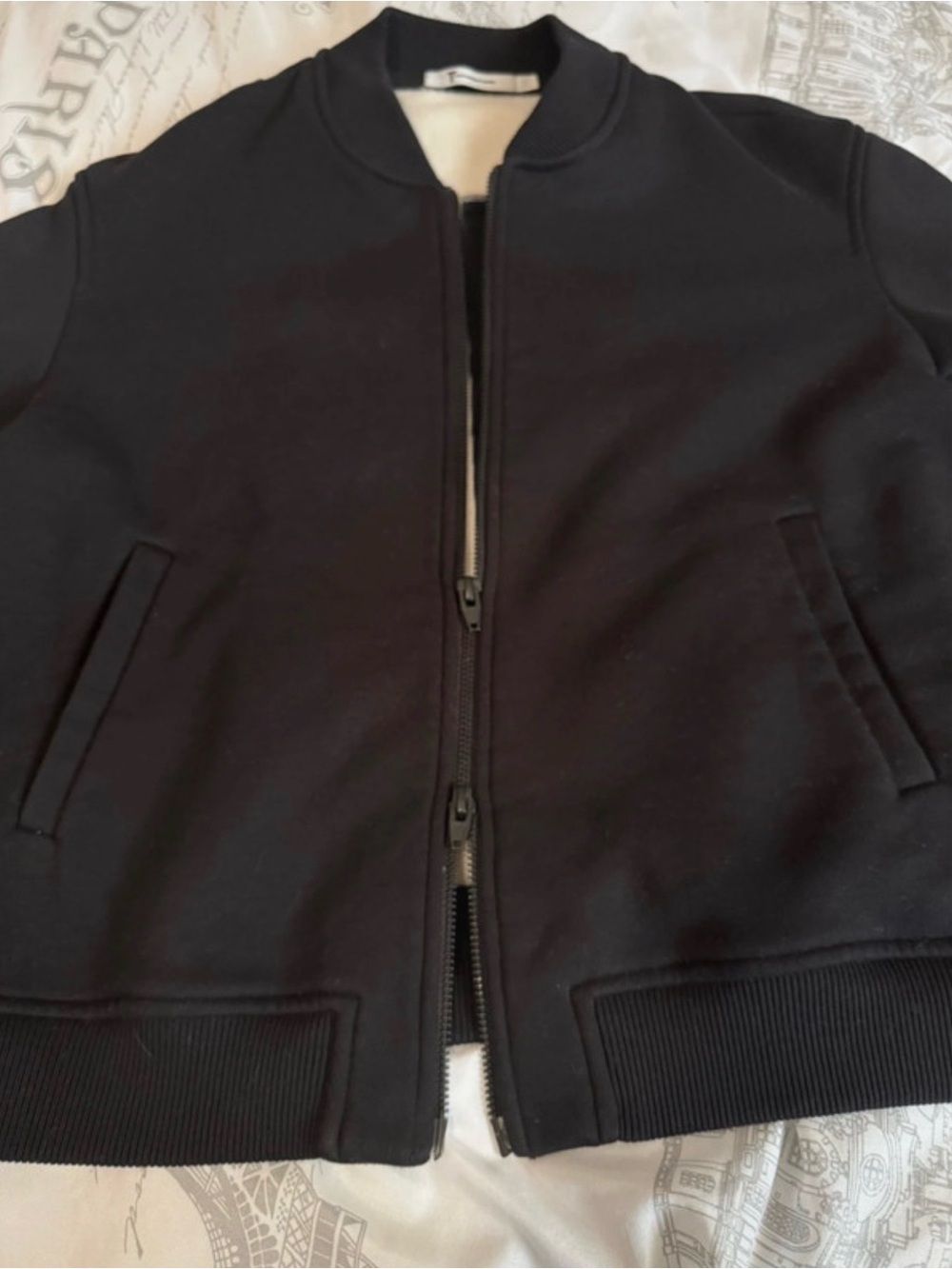 T Alexander Wang Women’s Black Zip-Front Bomber Sweater sz M🖤 - Picture 11 of 16